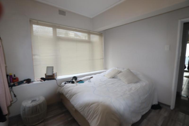 To Let 2 Bedroom Property for Rent in Sea Point Western Cape